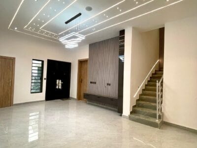 4 Bedroom Fully Detached Duplex with Bq
