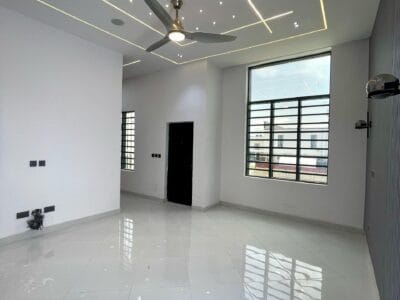 4 Bedroom Fully Detached Duplex with Bq