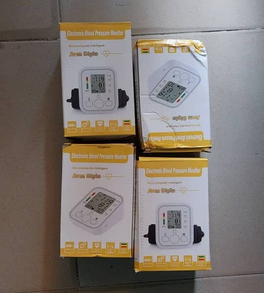 Electronic Blood Pressure Monitor