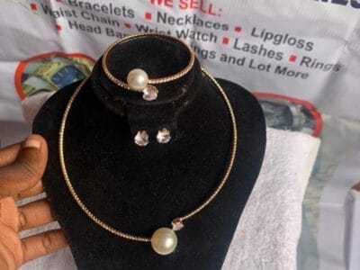 Earring & Necklace
