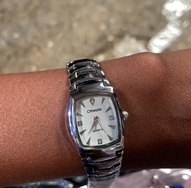 WRISTWATCH