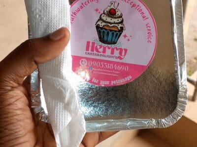 Medium Foil Cake