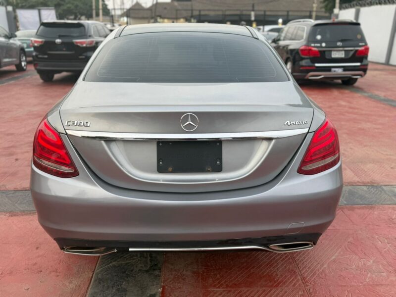 Mercedes Benz c300
