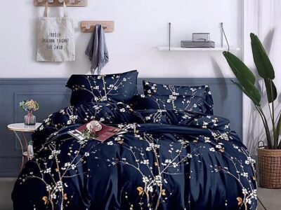 Bedspread & curtains